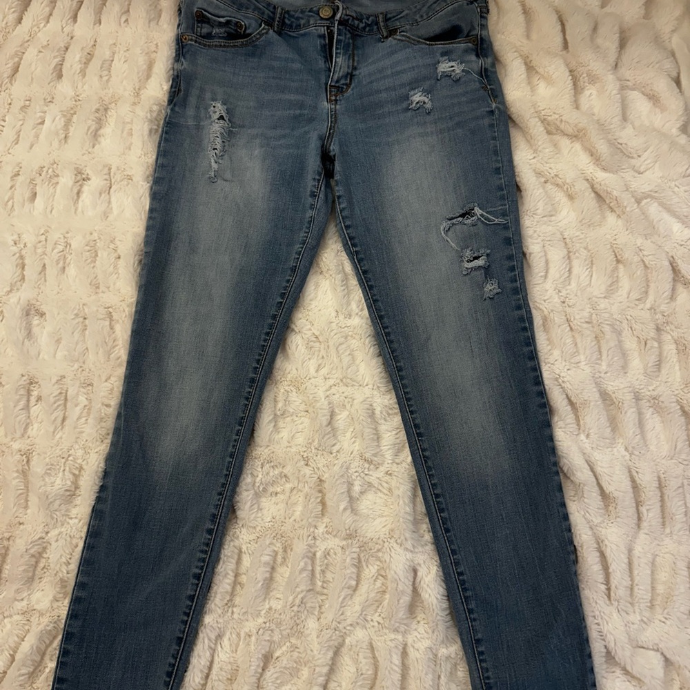 Aeropostale Women's Distressed Skinny Jeans - Blue